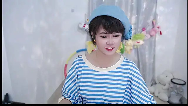 Snapshot of Fan_ting chatting on October 7, 3:11 am Fan ting online show from October 7, 3:11 am