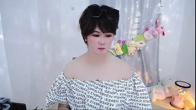 Fan ting online show from November 6, 5:35 am