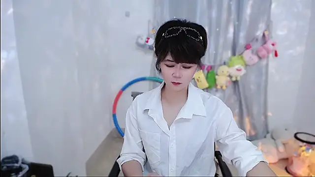 Snapshot of Fan_ting chatting on October 31, 3:41 am Fan ting online show from October 31, 3:41 am