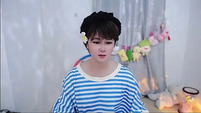 Snapshot of Fan_ting chatting on October 19, 1:46 pm Fan ting online show from October 19, 1:46 pm