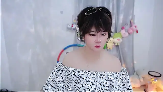 Snapshot of Fan_ting chatting on October 21, 2:37 am Fan ting online show from October 21, 2:37 am