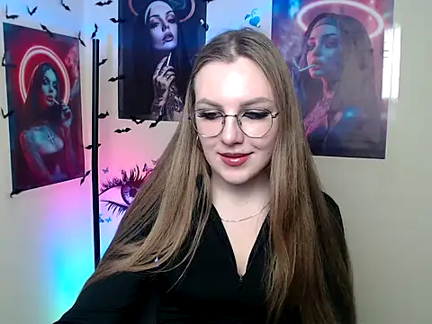 Snapshot of _AlMamiyy_ chatting on October 11, 6:43 pm  AlMamiyy  online show from October 11, 6:43 pm