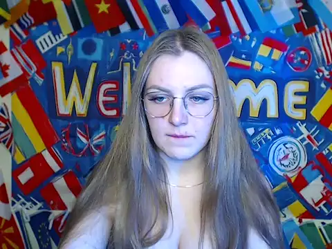 Snapshot of _AlMamiyy_ chatting on October 15, 12:30 pm  AlMamiyy  online show from October 15, 12:30 pm