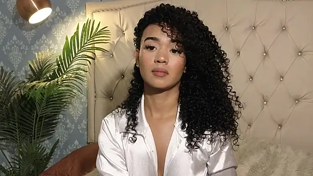 Snapshot of evafoxs chatting on September 20, 9:13 pm evafoxs online show from September 20, 9:13 pm