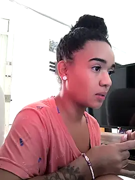 Snapshot of evafoxs chatting on September 30, 8:35 pm evafoxs online show from September 30, 8:35 pm