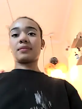 Snapshot of evafoxs chatting on October 20, 9:29 pm evafoxs online show from October 20, 9:29 pm