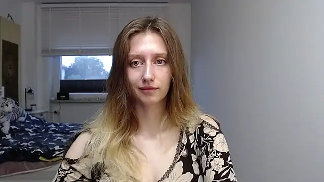 Snapshot of LUNA_delight chatting on September 11, 5:41 am LUNA delight online show from September 11, 5:41 am