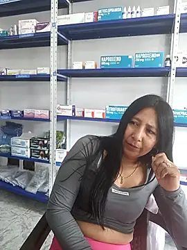 Megan jennerr online show from October 1, 3:17 pm