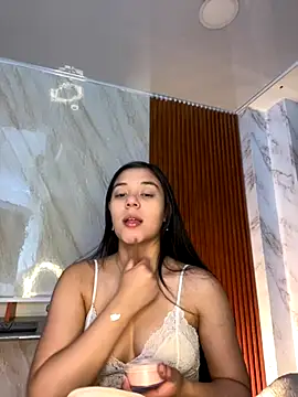 Snapshot of floriamANDjazmin chatting on September 15, 3:04 am floriamANDjazmin online show from September 15, 3:04 am