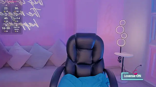 MaddisonLowe online show from November 27, 5:21 am