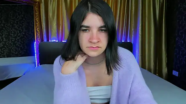 Snapshot of _Polly_Love_ chatting on October 1, 6:07 am  Polly Love  online show from October 1, 6:07 am