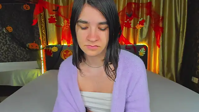  Polly Love  online show from November 3, 7:12 am