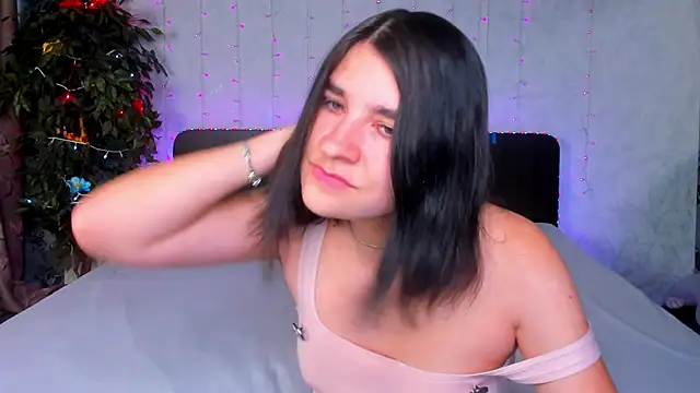 Snapshot of _Polly_Love_ chatting on September 25, 12:15 pm  Polly Love  online show from September 25, 12:15 pm