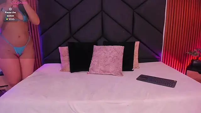 Alejandra Vives online show from September 23, 9:46 pm