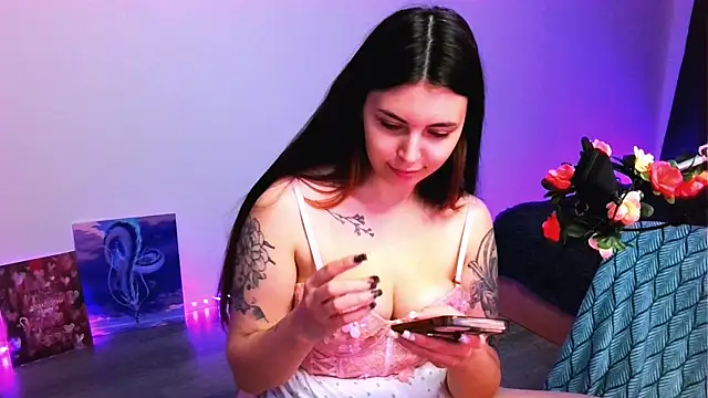 Snapshot of peaachybabe__ chatting on October 29, 5:26 pm peaachybabe   online show from October 29, 5:26 pm