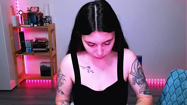 Snapshot of peaachybabe__ chatting on October 19, 2:57 am peaachybabe   online show from October 19, 2:57 am