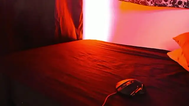 Agnes jones  online show from January 16, 1:45 am