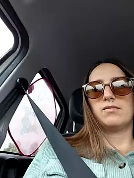 Snapshot of Alexvit2616 chatting on October 30, 10:16 am Alexvit2616 online show from October 30, 10:16 am