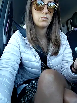 Snapshot of Alexvit2616 chatting on October 6, 8:53 am Alexvit2616 online show from October 6, 8:53 am