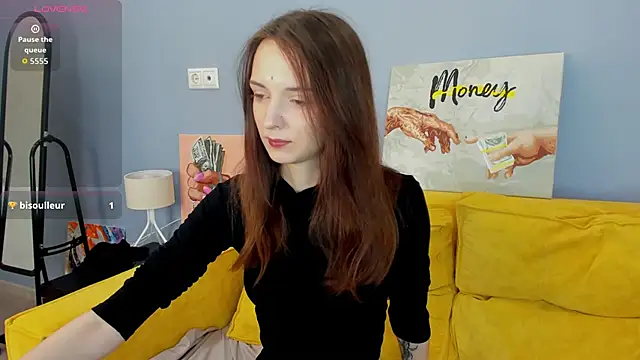 Snapshot of Kira_Ke11y chatting on September 20, 7:17 am Kira Ke11y online show from September 20, 7:17 am