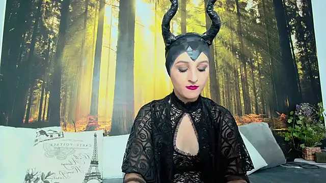 LittleAngelXO online show from October 31, 8:24 pm