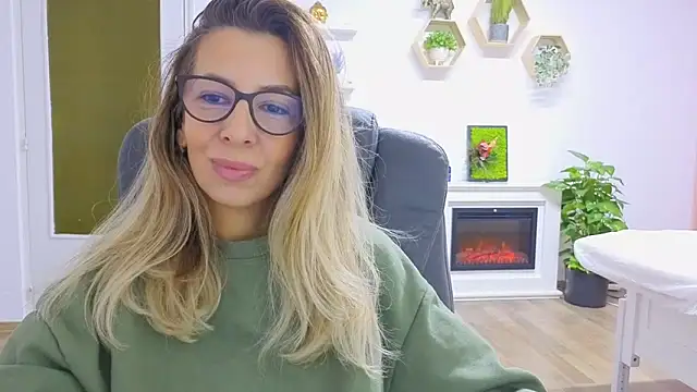 SukyGirl online show from October 13, 7:33 am