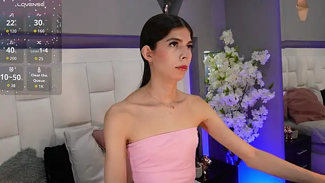 Snapshot of CuteAri chatting on October 13, 8:33 pm CuteAri online show from October 13, 8:33 pm