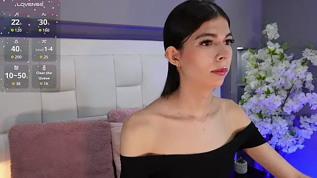 Snapshot of CuteAri chatting on October 19, 9:17 pm CuteAri online show from October 19, 9:17 pm