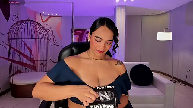 CarlaSmithX online show from October 14, 2:36 am