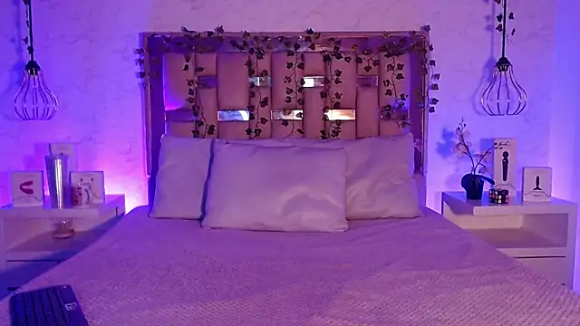 GigiVolkova online show from September 22, 8:07 pm