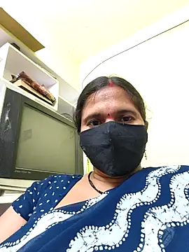 hotladyIndian1 online show from September 10, 10:15 am