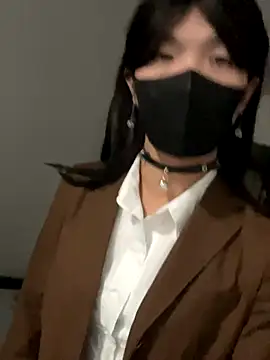 AwakeSubtitle online show from October 4, 10:43 am