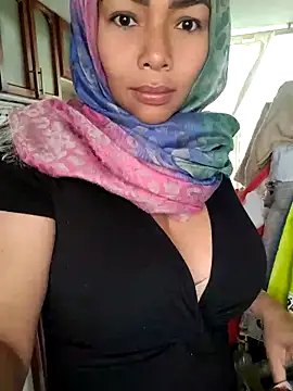 NAJWA-ARAB online show from November 14, 4:40 pm