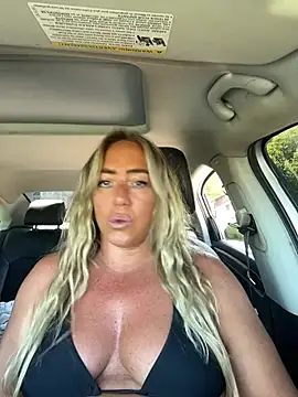 sunshinekisses online show from May 31, 6:42 pm