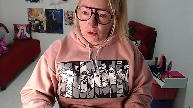 emperabigbootybigass online show from September 26, 1:20 pm