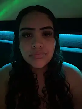 iTrapXXX online show from April 23, 5:59 am