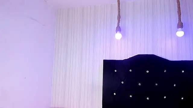 miku katsuragi online show from October 3, 5:01 am