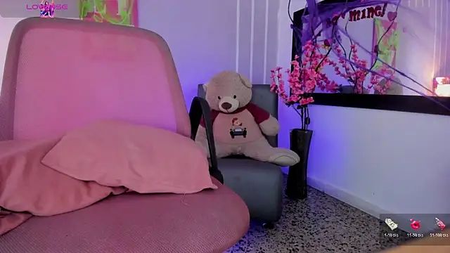 Snapshot of Andy_Gamboa chatting on October 28, 1:50 pm Andy Gamboa online show from October 28, 1:50 pm