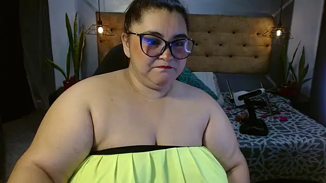 KATIIA16 online show from September 12, 3:18 am