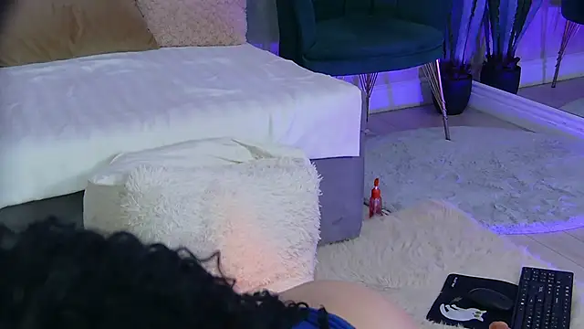 anissia teaser online show from February 27, 8:47 am