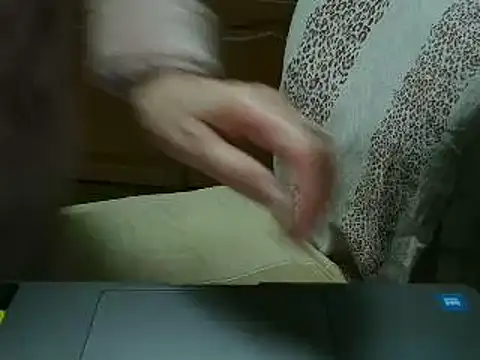 VeneRed online show from March 22, 6:25 pm