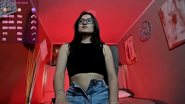 Lucy Williiams online show from September 24, 1:10 pm