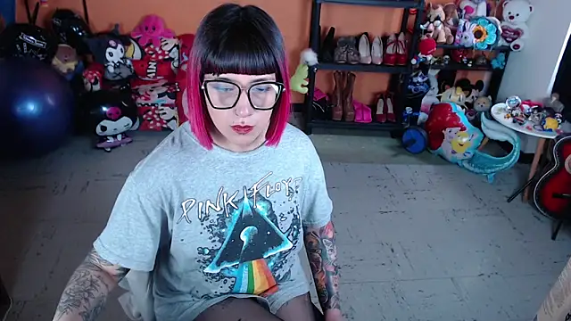 MissMiia2 online show from October 24, 2:57 pm