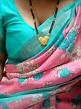 Snapshot of your-sameera chatting on October 13, 4:37 am your-sameera online show from October 13, 4:37 am