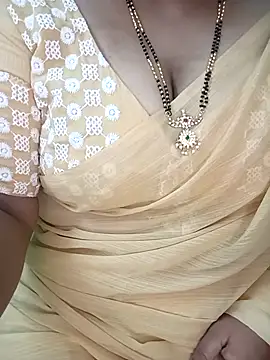 Snapshot of your-sameera chatting on October 11, 4:28 am your-sameera online show from October 11, 4:28 am