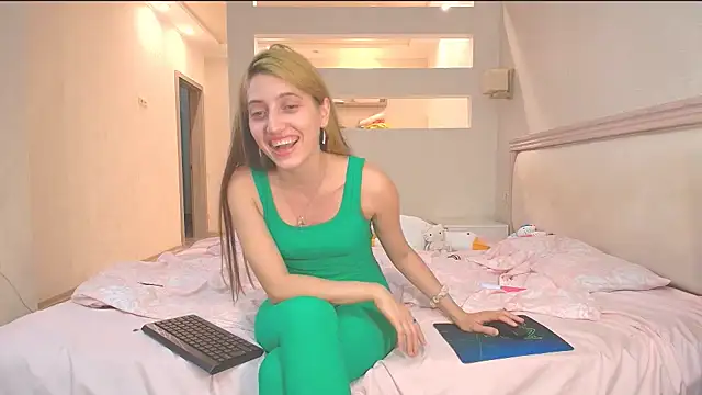 Snapshot of Iren chatting on October 11, 6:21 pm Iren online show from October 11, 6:21 pm