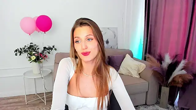 Snapshot of NaturalBeaty chatting on September 17, 12:36 pm NaturalBeaty online show from September 17, 12:36 pm