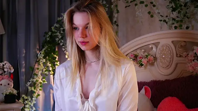 EdlinAlliston online show from November 27, 2:09 pm