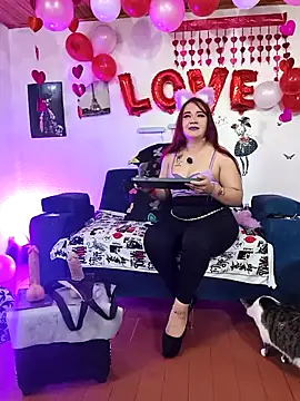 keila j online show from February 21, 9:54 am