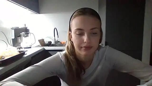 Sweety Nika online show from September 23, 9:13 pm